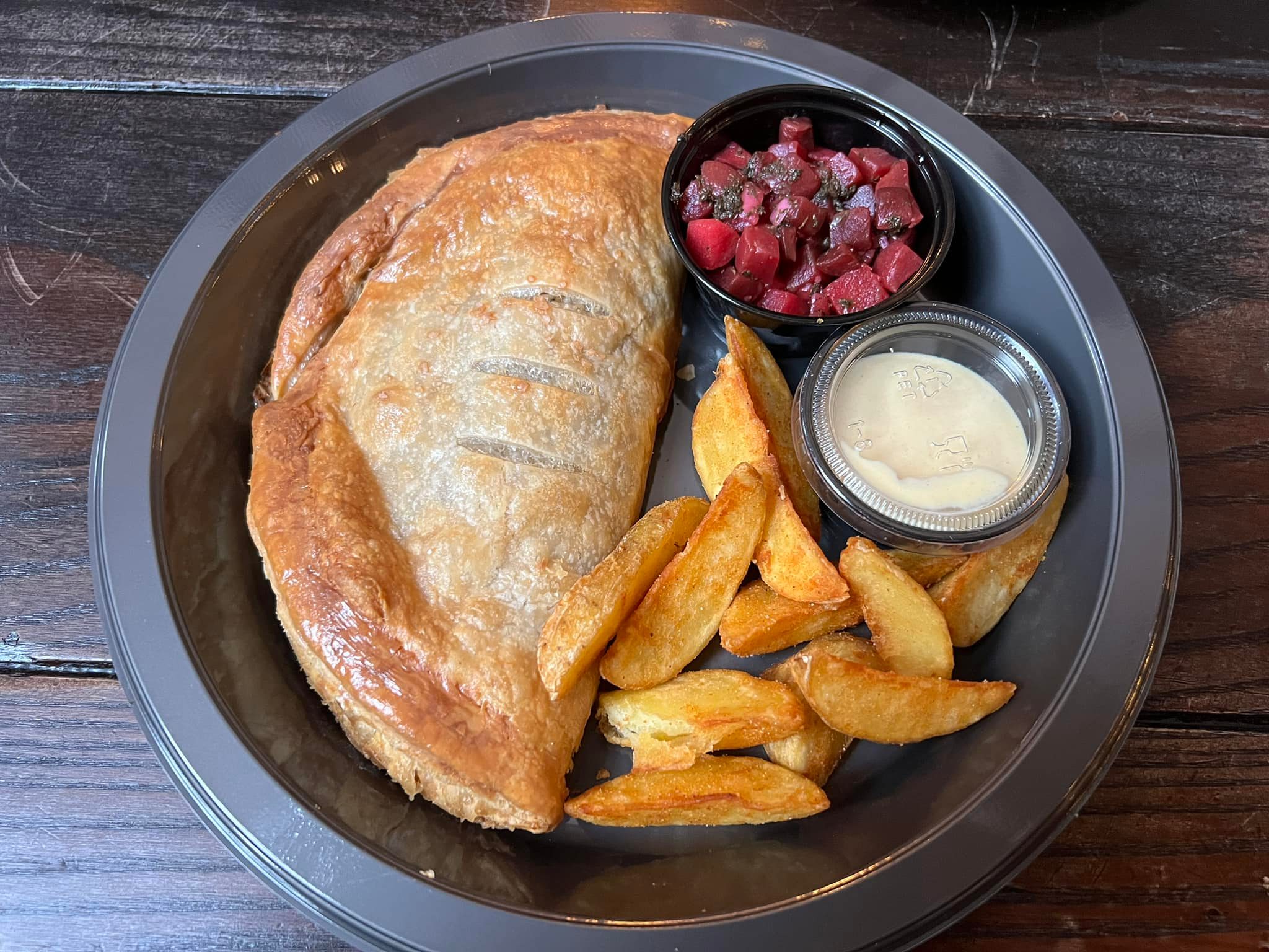A Rainy Day Guide to Universal Studios Orlando 4 Shepherd's Pasty Pie at the Leaky Cauldron