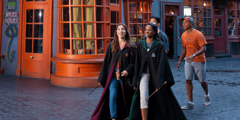 Shopping in Diagon Alley at universal orlando resort