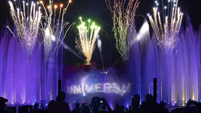 Universal Orlando Cinematic Celebration lagoon show