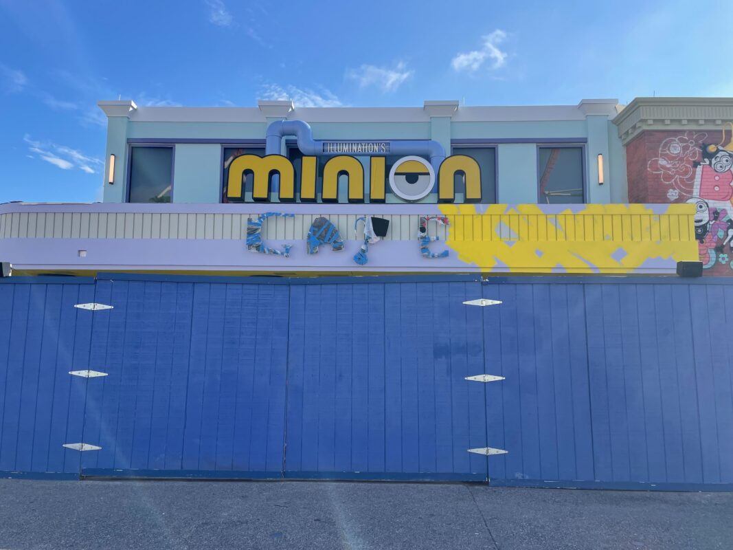freeze ray pops minion cafe signs 9171