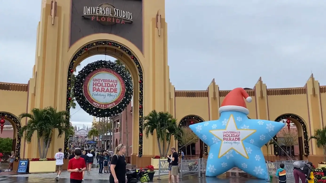 Enthralling Holiday Celebrations At Universal Orlando: Your 