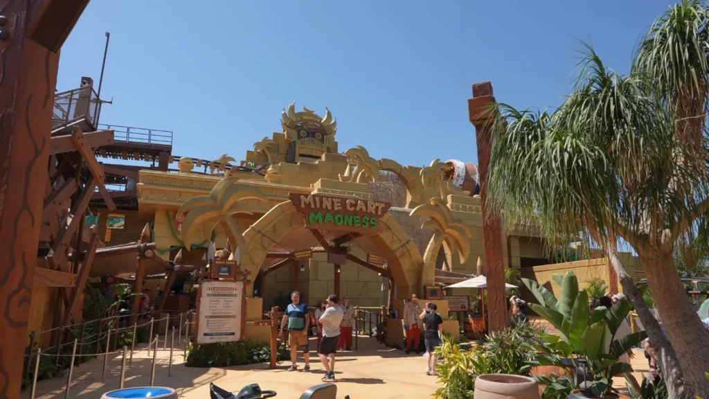 Universals Epic Universe Is The BEST Theme Park In Orlando 