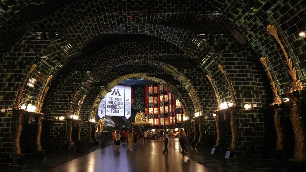 Universals Epic Universe Is The BEST Theme Park In Orlando 