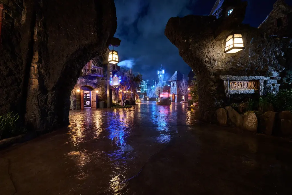 Universal Orlando 3-Day vs 5-Day Tickets: Which Saves More? 3 Dark Universe coaster at Epic Universe