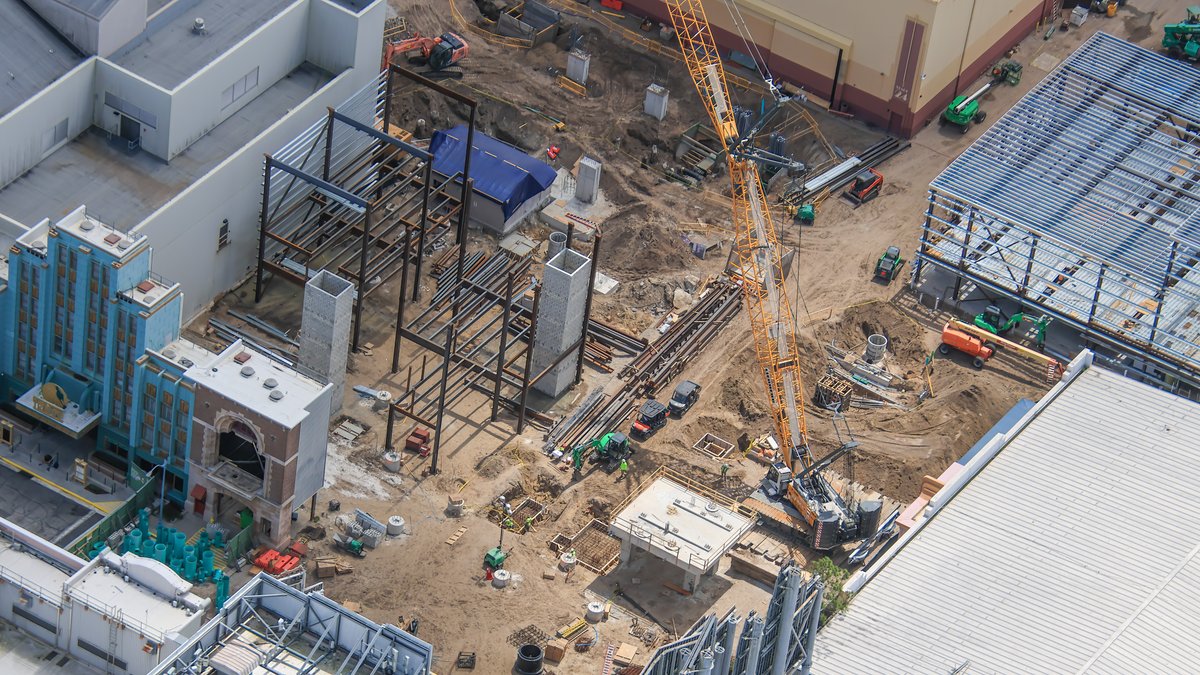 Fast & Furious Hollywood Drift at Universal Orlando Goes Vertical 3 Fast and Furious Hollywood Drift concrete track switch Universal Studios Florida construction