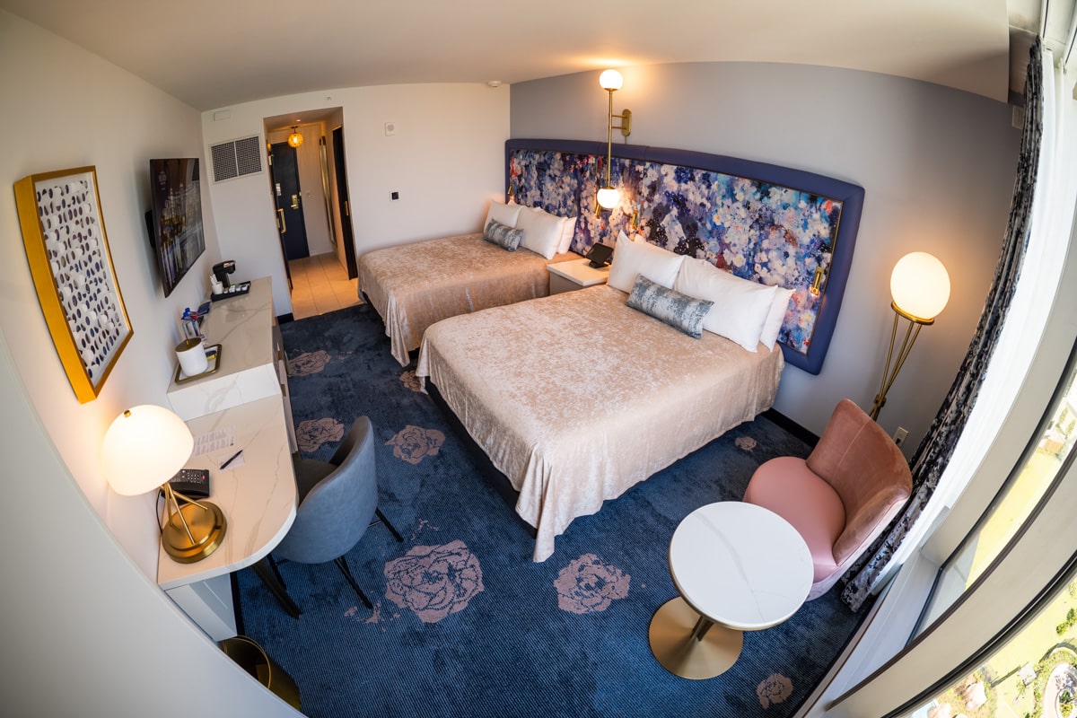 Universal Helios Grand Hotel at Epic Universe Guide 4 Guest room at Universal Helios Grand Hotel