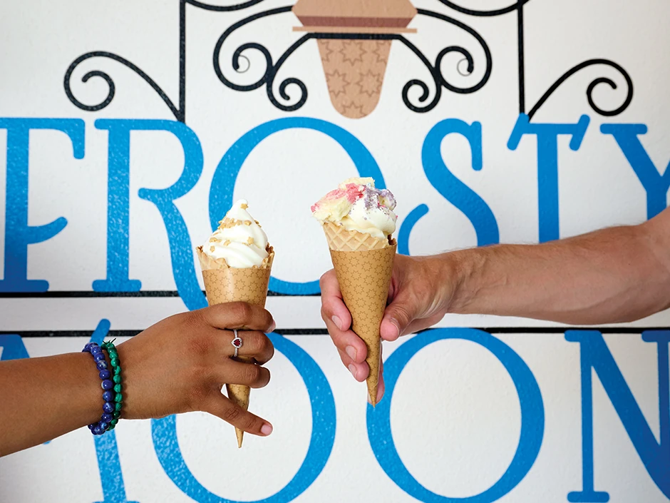 Best Things to Eat at Epic Universe 2026 (Food Guide) 17 Soft-serve ice cream at Frosty Moon in Celestial Park