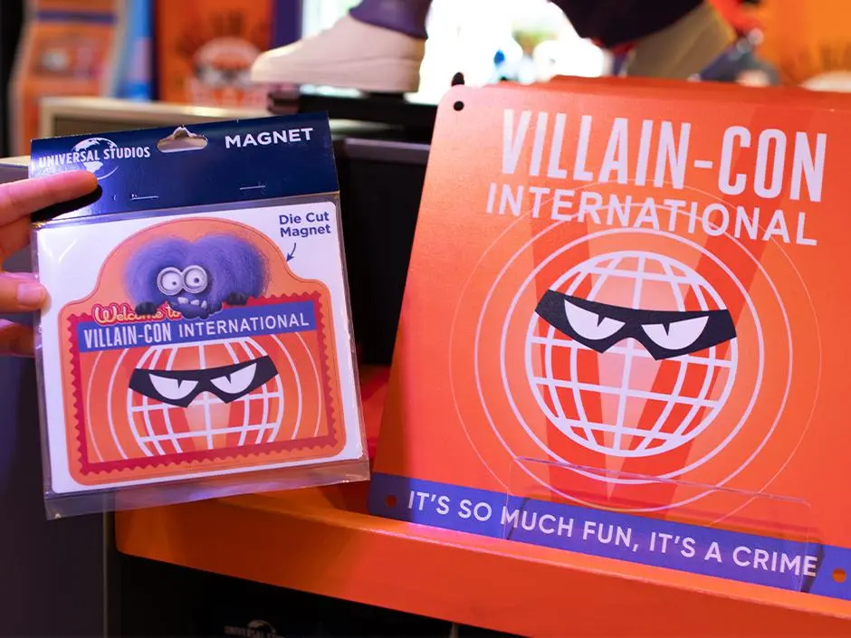 Best Minion Land Souvenirs at Universal Studios Florida 8 Villain-Con souvenir magnet from Minion Land
