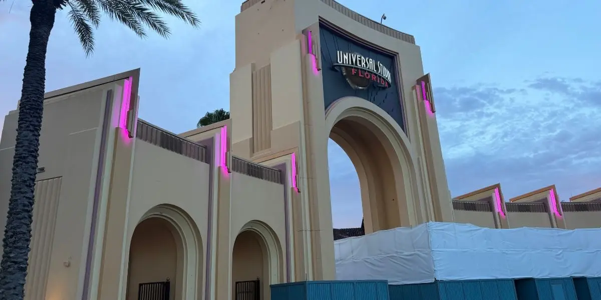 Reported Fire at Universal Employee Garage Did Not Disrupt Park Operations 1 Universal Orlando Resort globe at the entrance