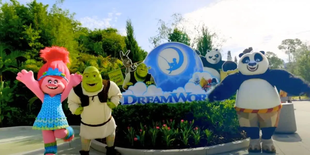 Animal Actors on Location Closing November 2 at Universal Studios Florida 2 DreamWorks Land entrance at Universal Studios Florida