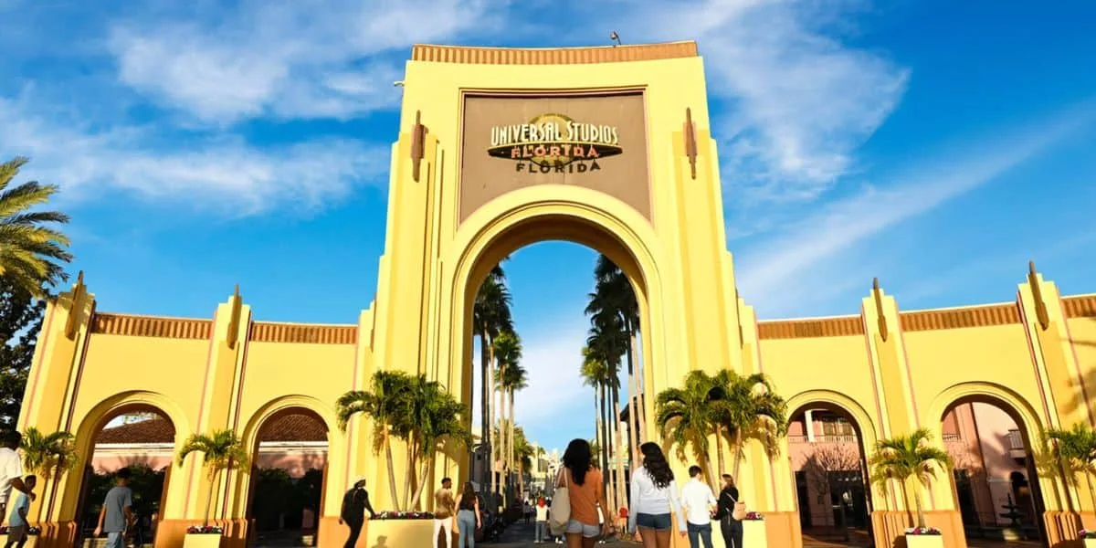 Florida Report Lists Two Universal Orlando Incidents 1 Entrance to Universal Studios Florida